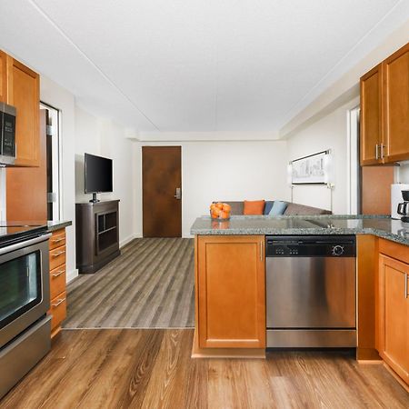 Hyatt House Fort Lauderdale Airport/Cruise Port Дания-Бич Экстерьер фото