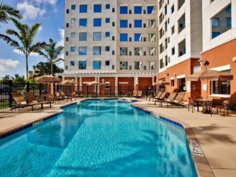 Hyatt House Fort Lauderdale Airport/Cruise Port Дания-Бич Экстерьер фото