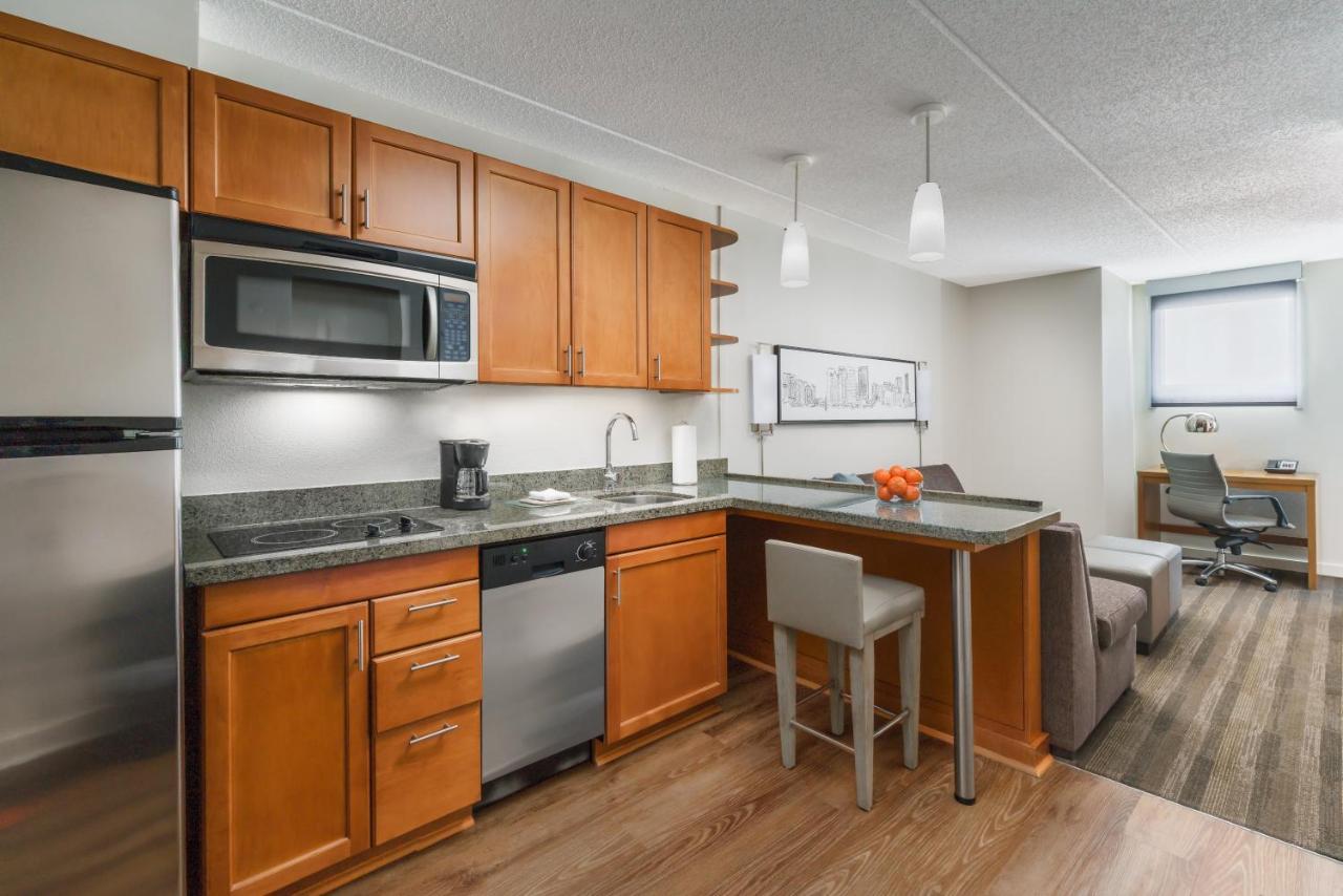 Hyatt House Fort Lauderdale Airport/Cruise Port Дания-Бич Экстерьер фото