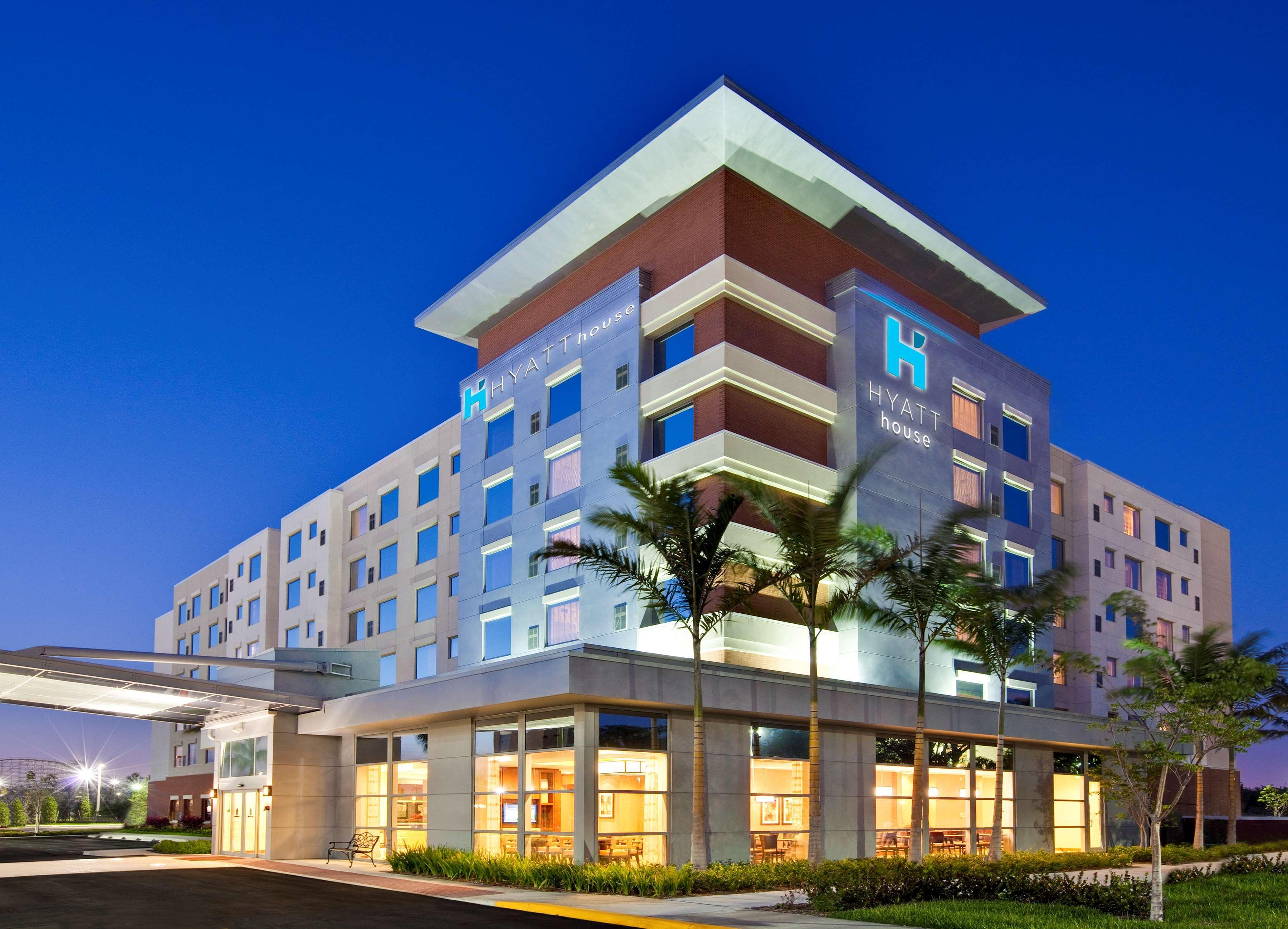Hyatt House Fort Lauderdale Airport/Cruise Port Дания-Бич Экстерьер фото