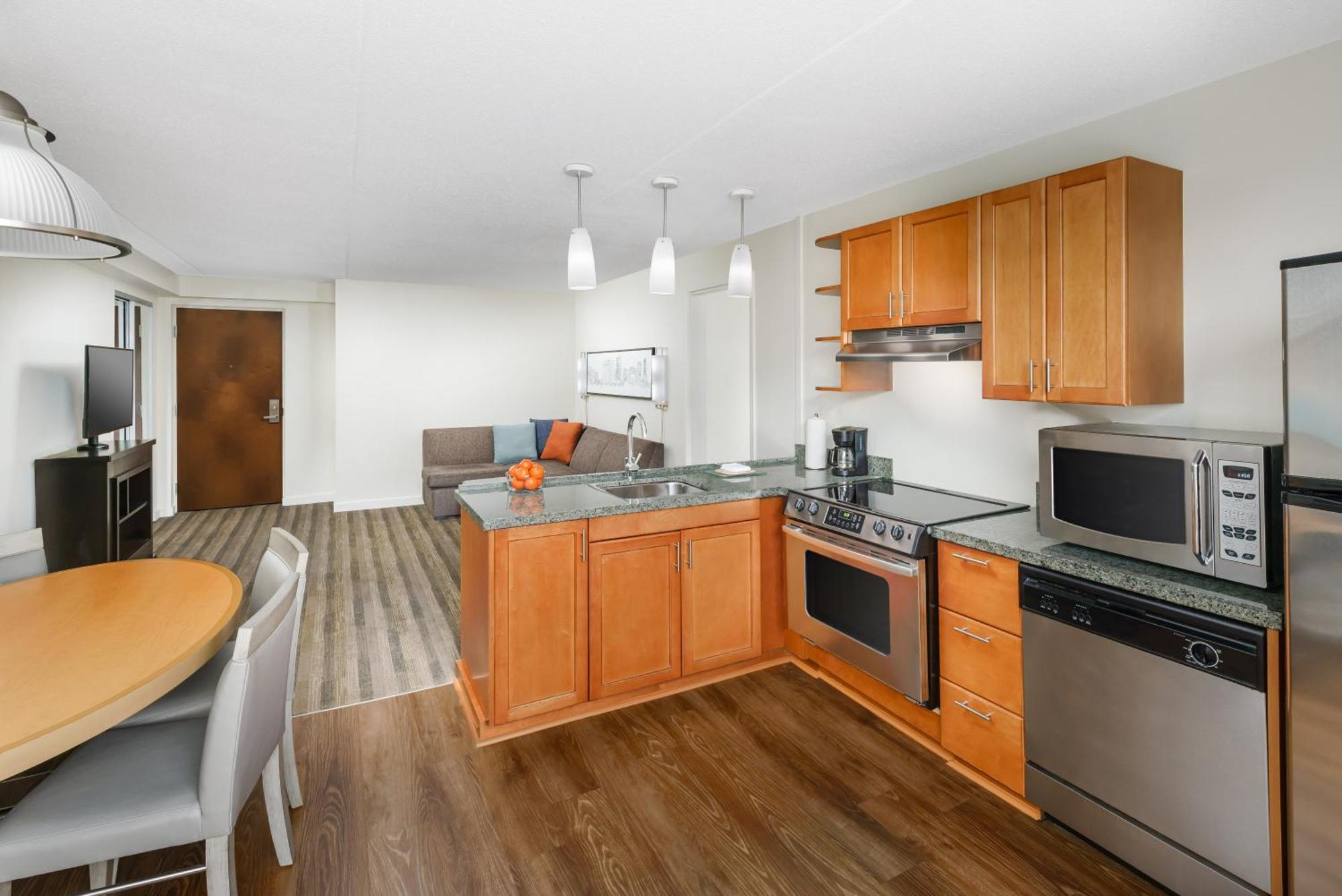 Hyatt House Fort Lauderdale Airport/Cruise Port Дания-Бич Экстерьер фото
