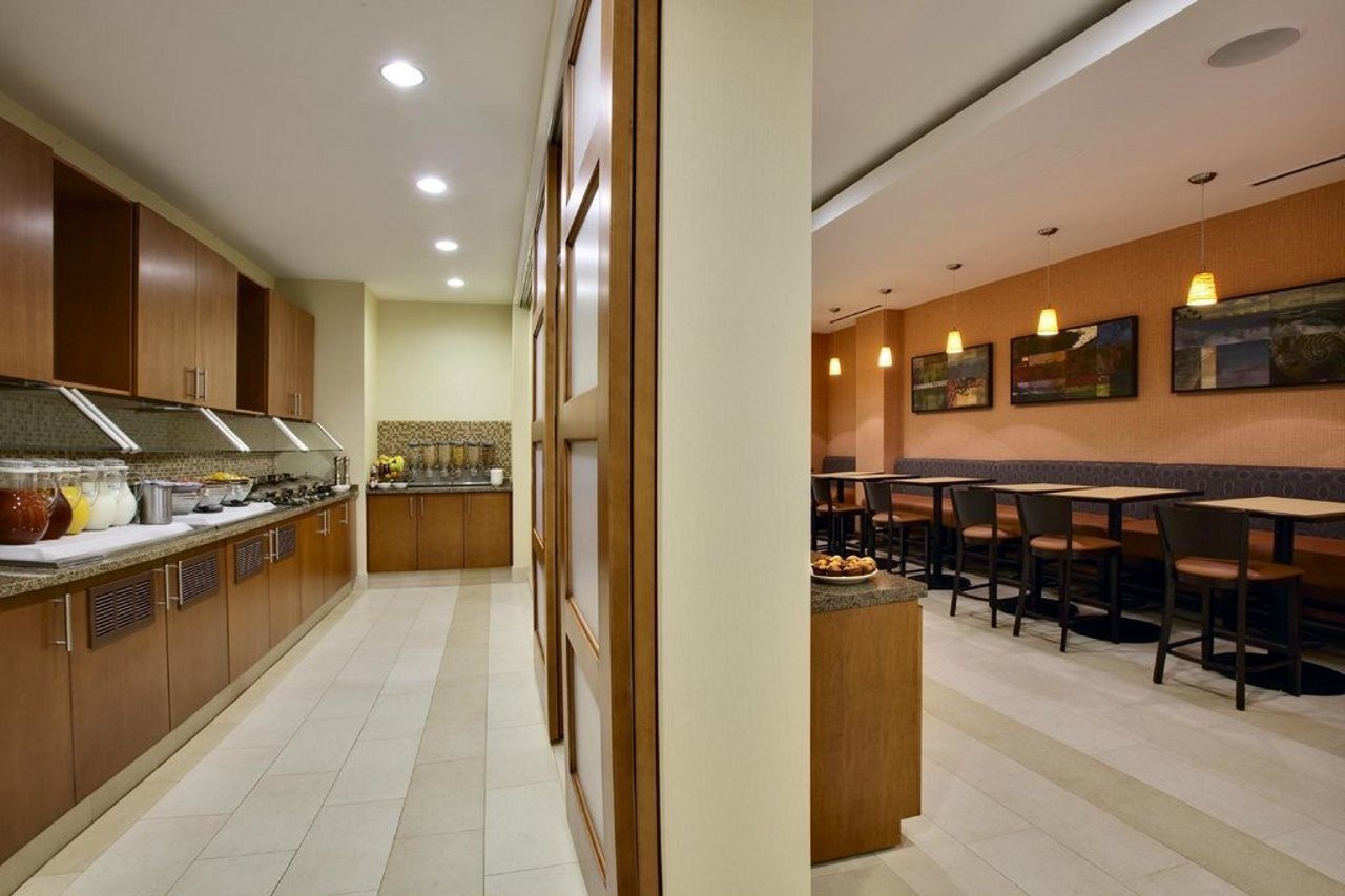Hyatt House Fort Lauderdale Airport/Cruise Port Дания-Бич Ресторан фото